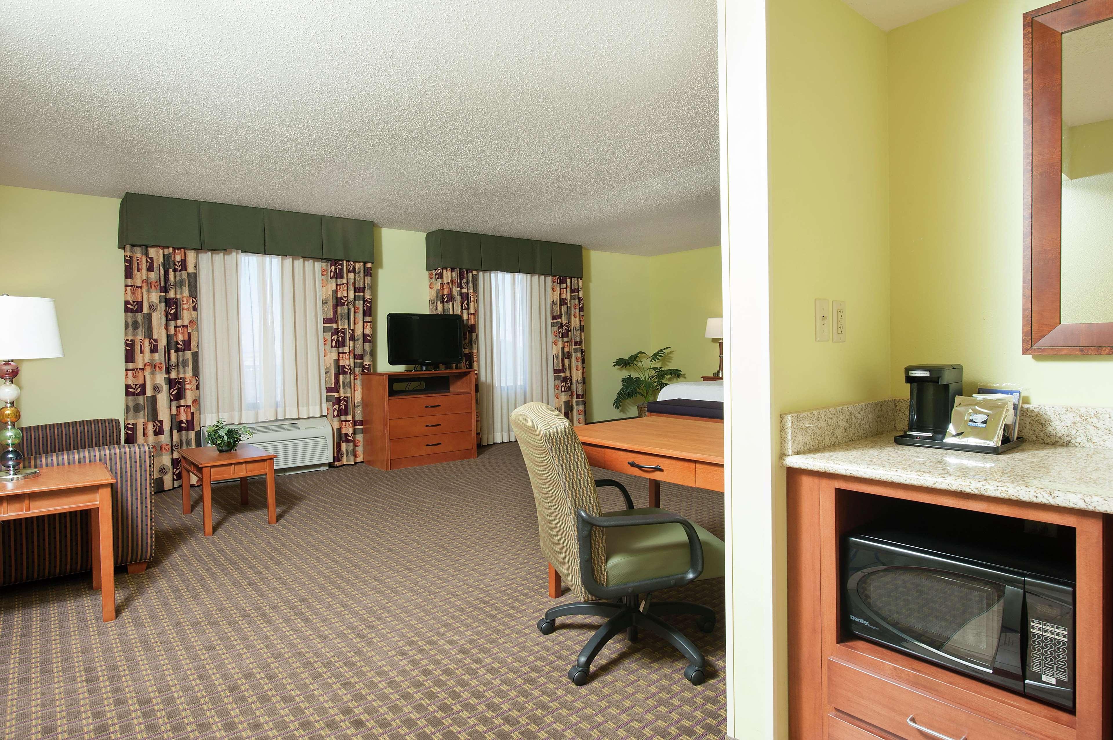 Hampton Inn Macomb Buitenkant foto