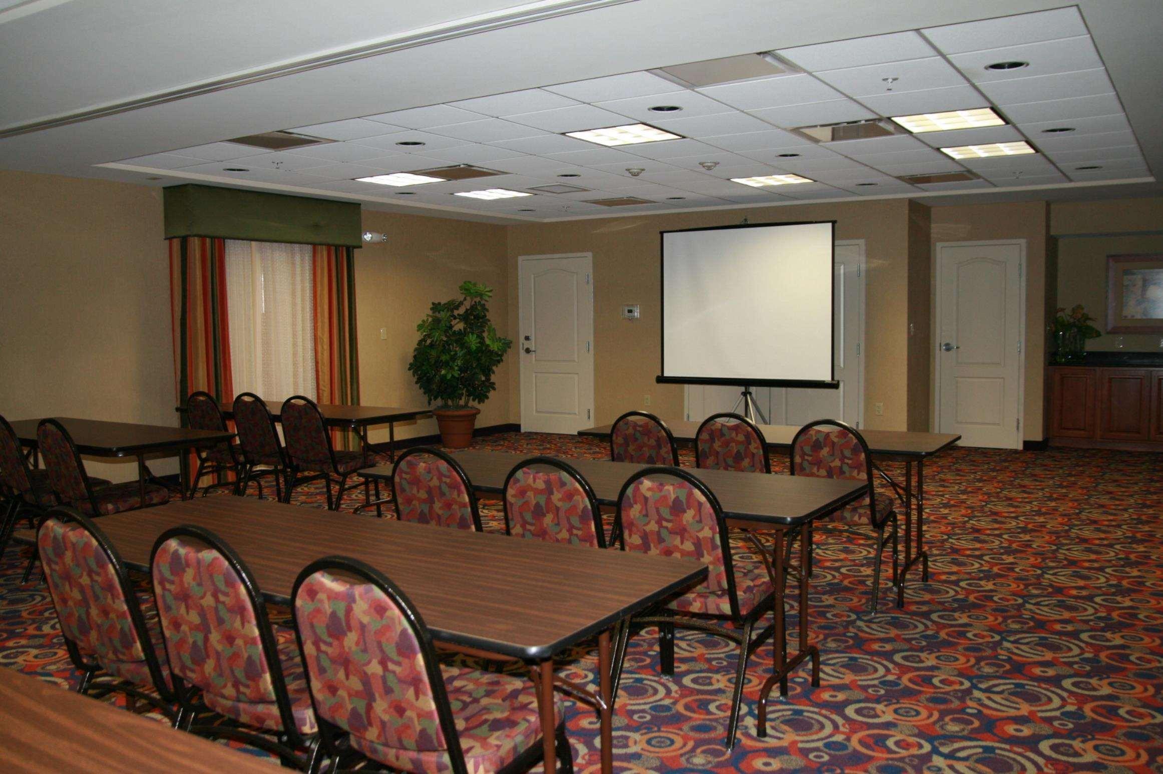 Hampton Inn Macomb Faciliteiten foto