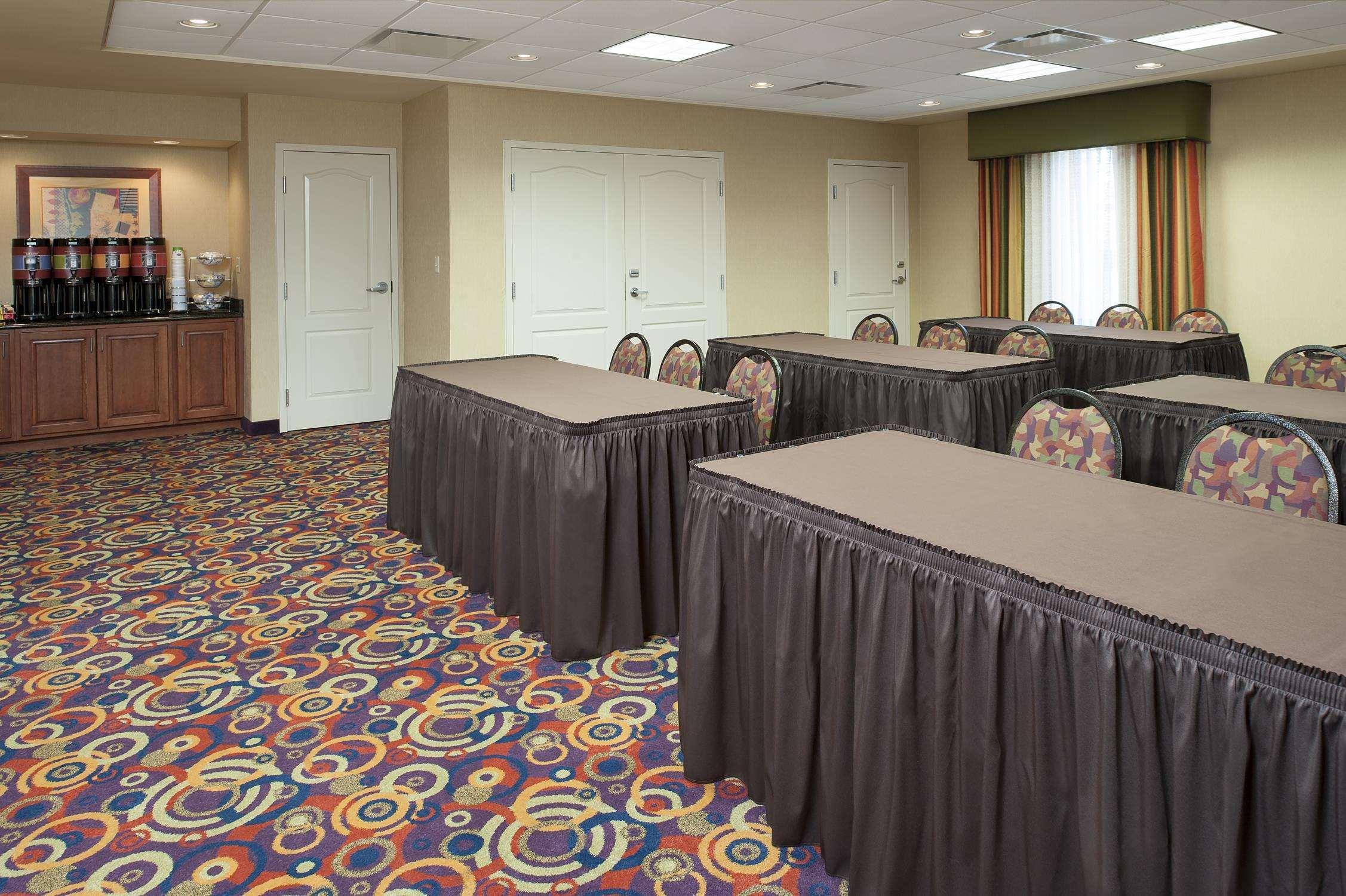 Hampton Inn Macomb Buitenkant foto