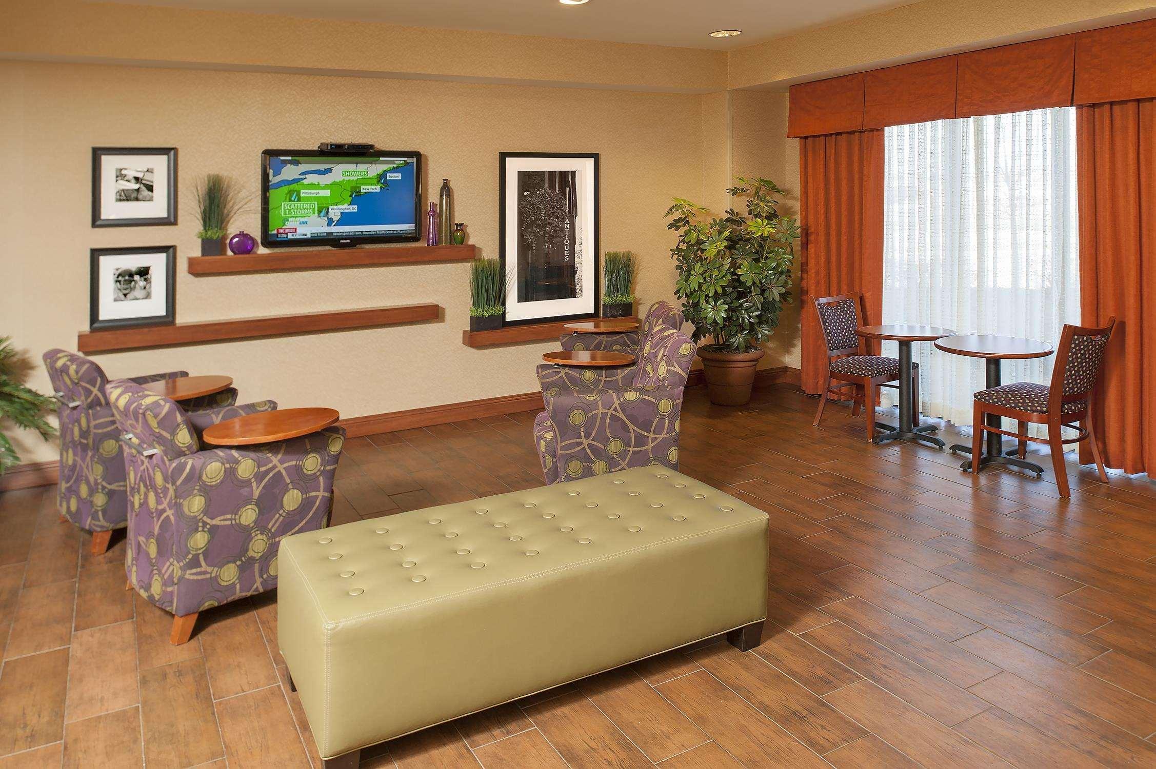 Hampton Inn Macomb Buitenkant foto