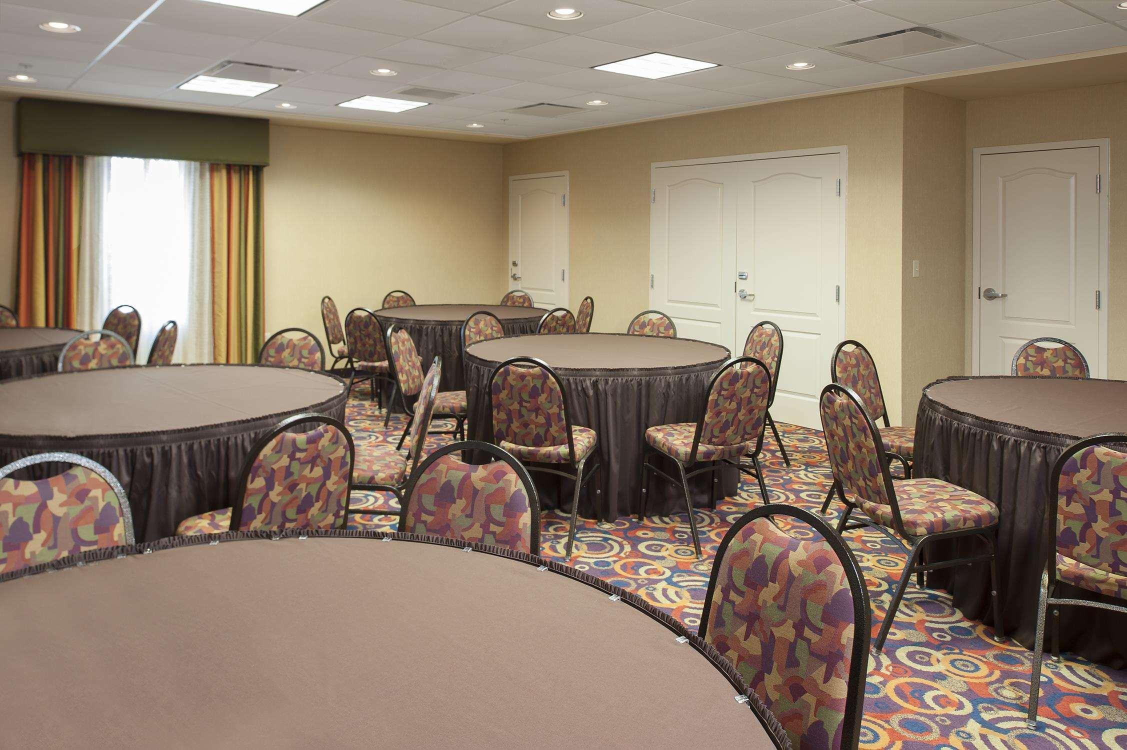 Hampton Inn Macomb Buitenkant foto